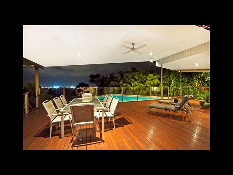 2 Juno Close, Mooroobool QLD 4870