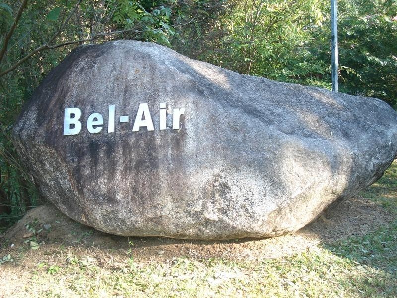 10 Bel-Air Drive, Whitfield QLD 4870