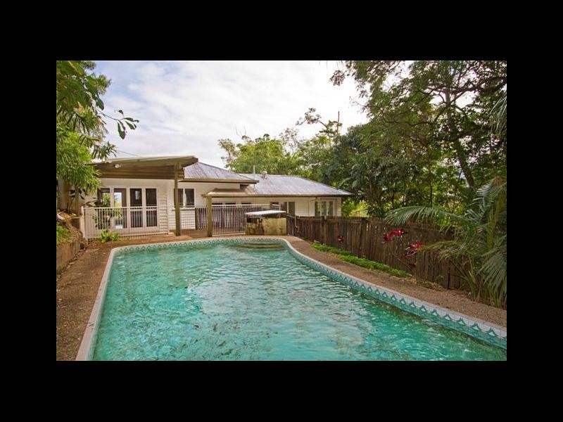 44 Walsh Street, Edge Hill QLD 4870