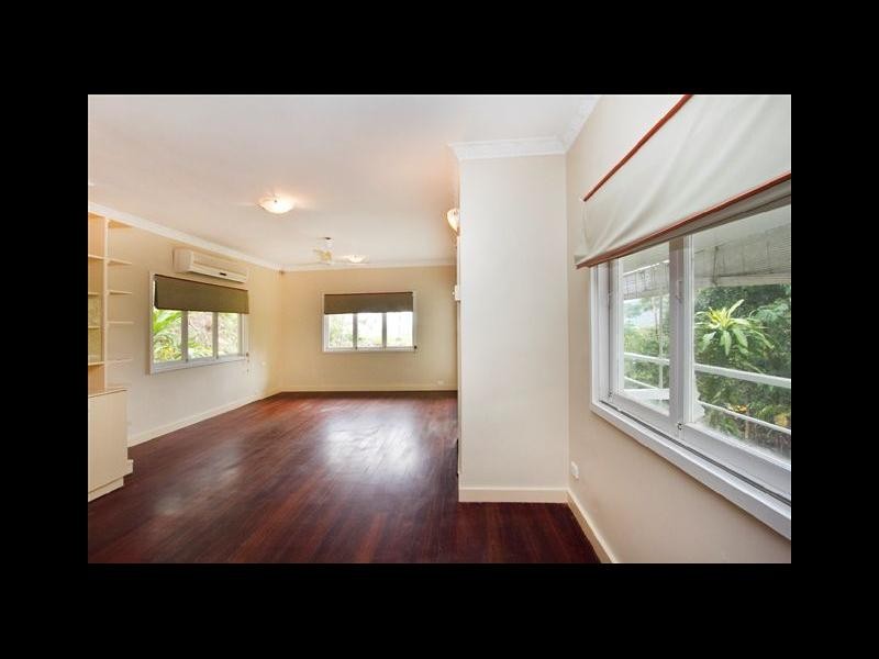 44 Walsh Street, Edge Hill QLD 4870