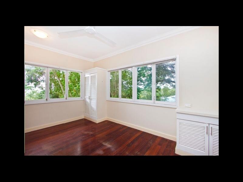 44 Walsh Street, Edge Hill QLD 4870