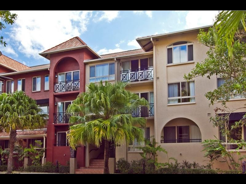 1611/2 Greenslopes Street, Cairns North QLD 4870