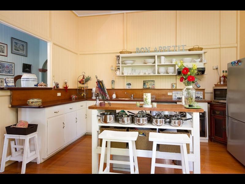 13 Beaman Close, Aeroglen QLD 4870