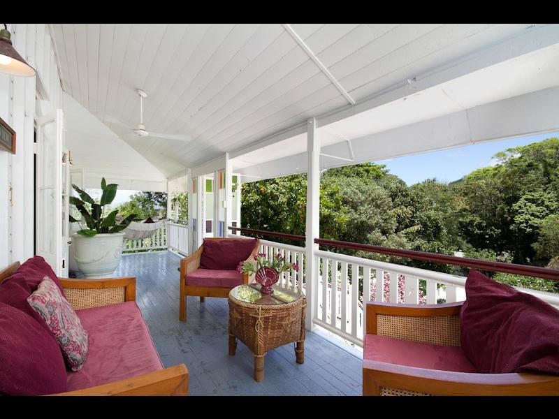 13 Beaman Close, Aeroglen QLD 4870