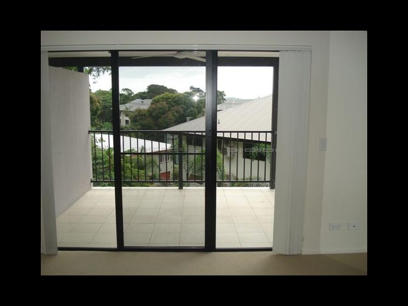 302/11 Charlekata Close, Freshwater QLD 4870