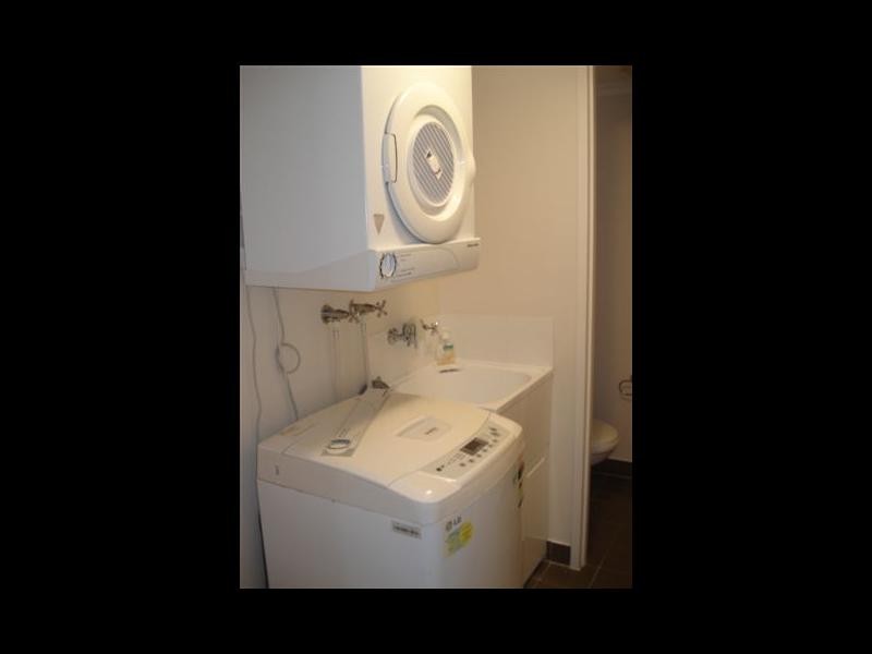 302/11 Charlekata Close, Freshwater QLD 4870