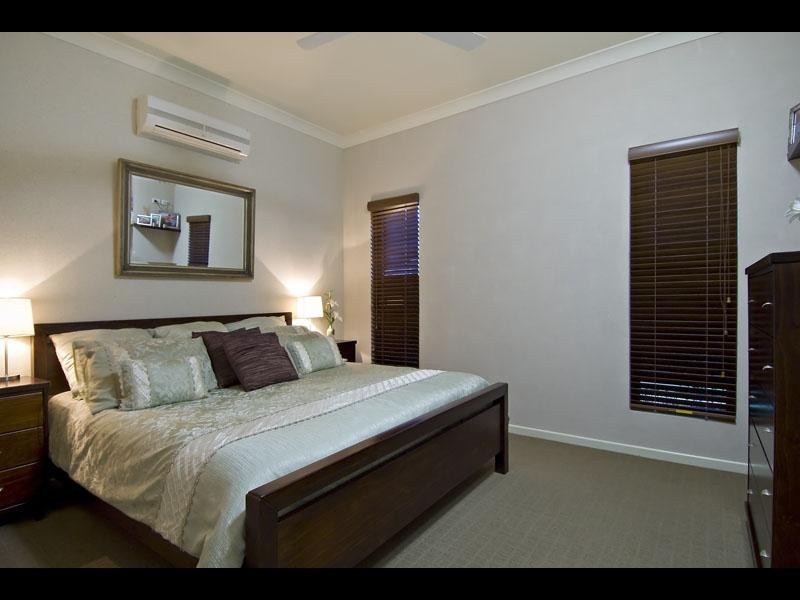 6 Bel-Air Drive, Whitfield QLD 4870