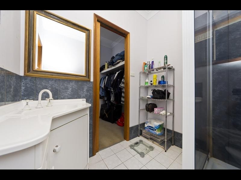 78 Wistaria Street, Holloways Beach QLD 4878