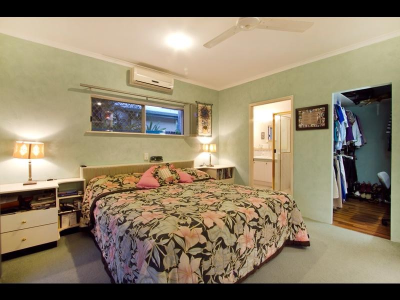 7 Mistletoe Close, Kamerunga QLD 4870