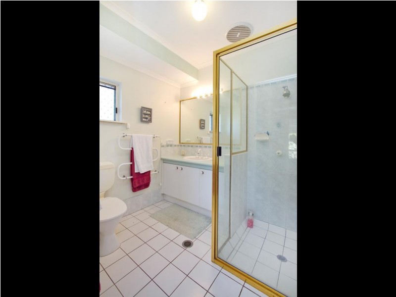 7 Mistletoe Close, Kamerunga QLD 4870