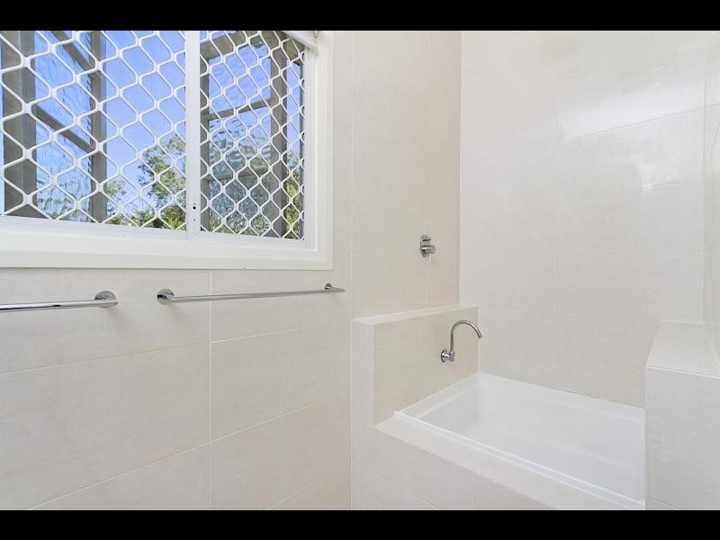 208 Woodward Street, Whitfield QLD 4870
