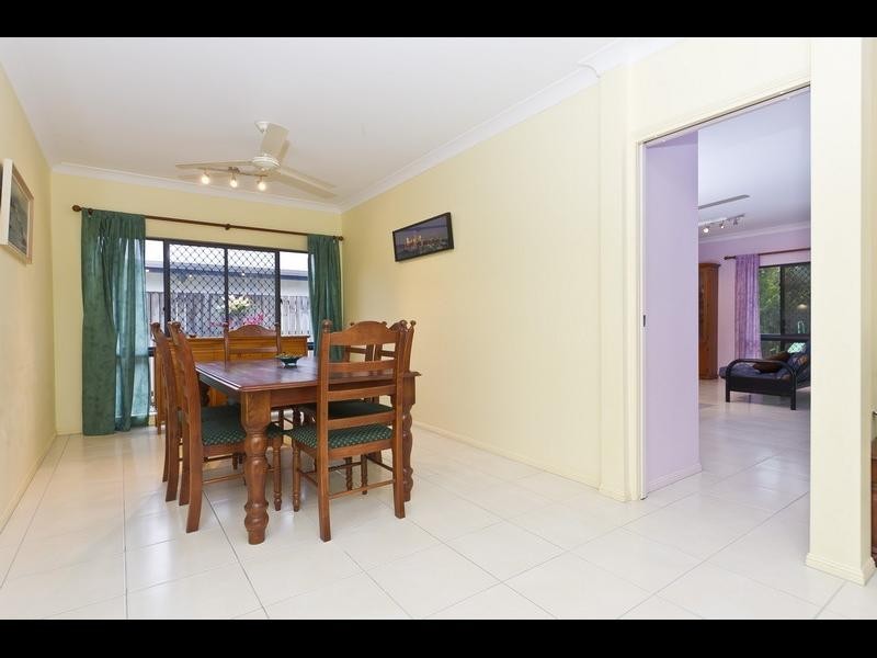 160 Timberlea Drive, Bentley Park QLD 4869