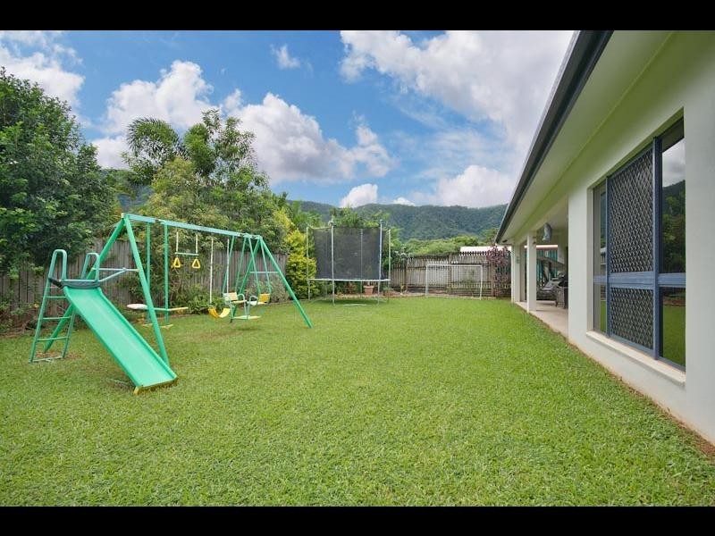 160 Timberlea Drive, Bentley Park QLD 4869