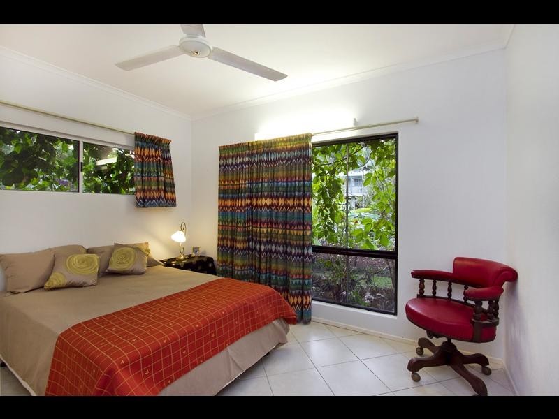 92 Hobson Drive, Brinsmead QLD 4870