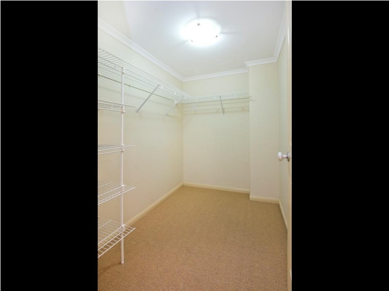 65/1-15 Robson Street, Mooroobool QLD 4870