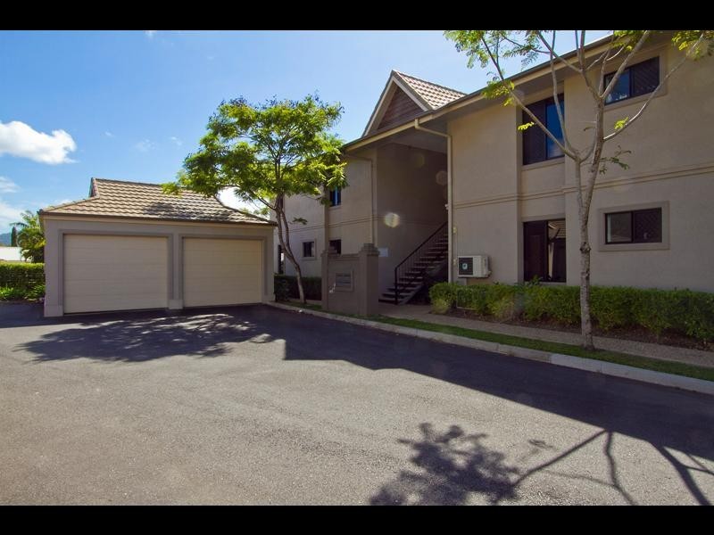 65/1-15 Robson Street, Mooroobool QLD 4870