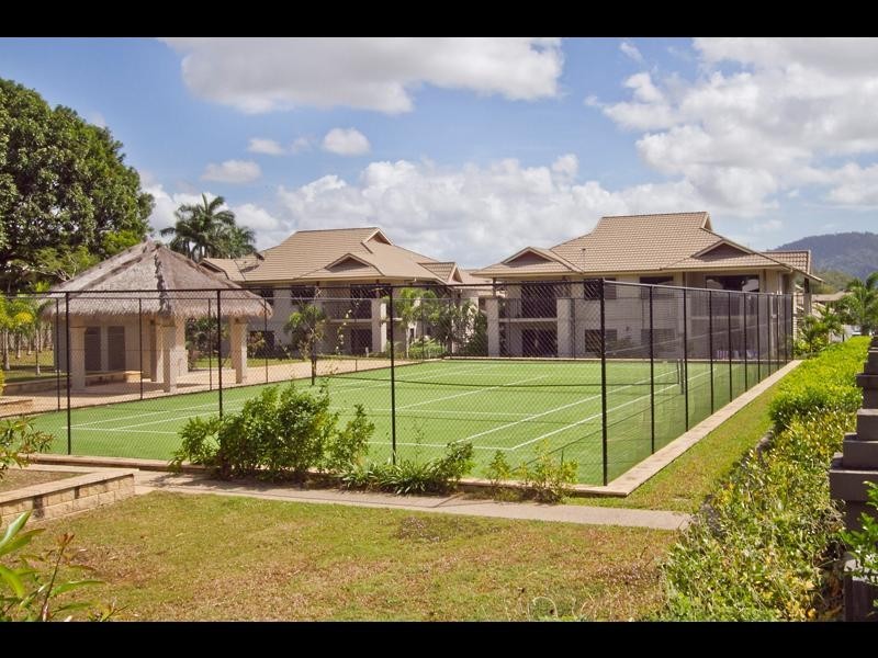 65/1-15 Robson Street, Mooroobool QLD 4870