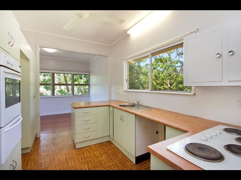 25 Golden Street, Goldsborough QLD 4865