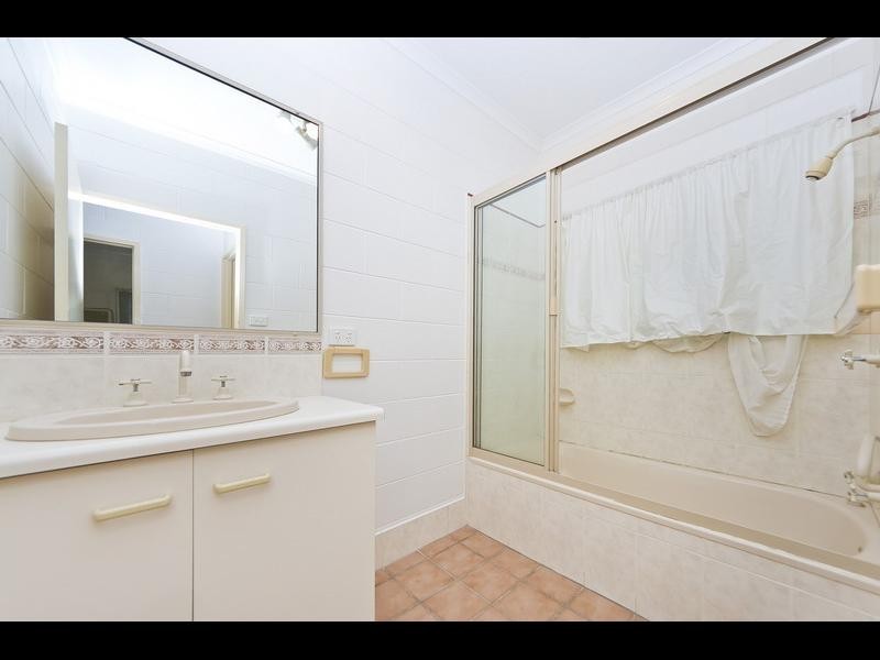 36 Sawpit Street, Mount Sheridan QLD 4868