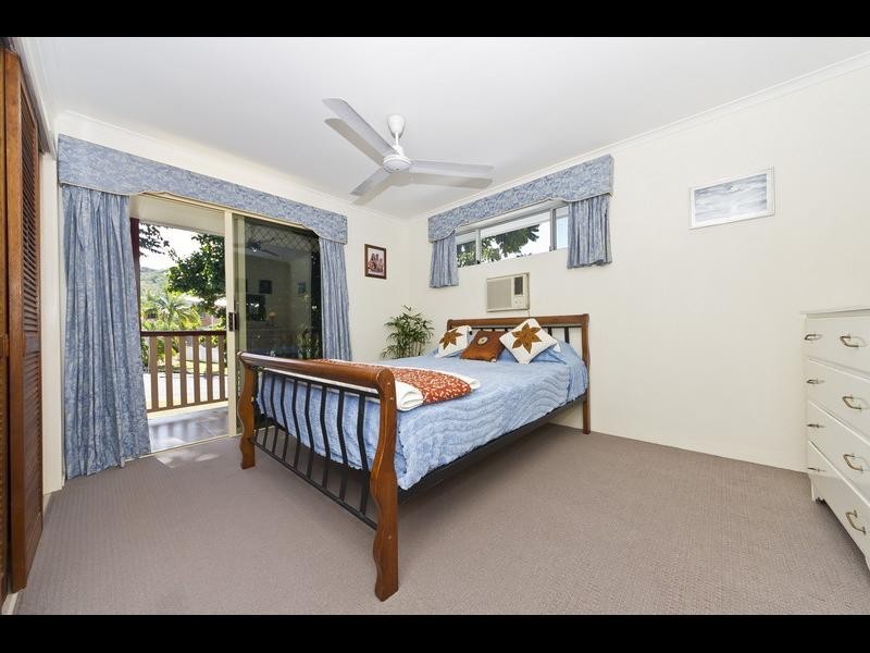 40 Wirrah Close, Bayview Heights QLD 4868