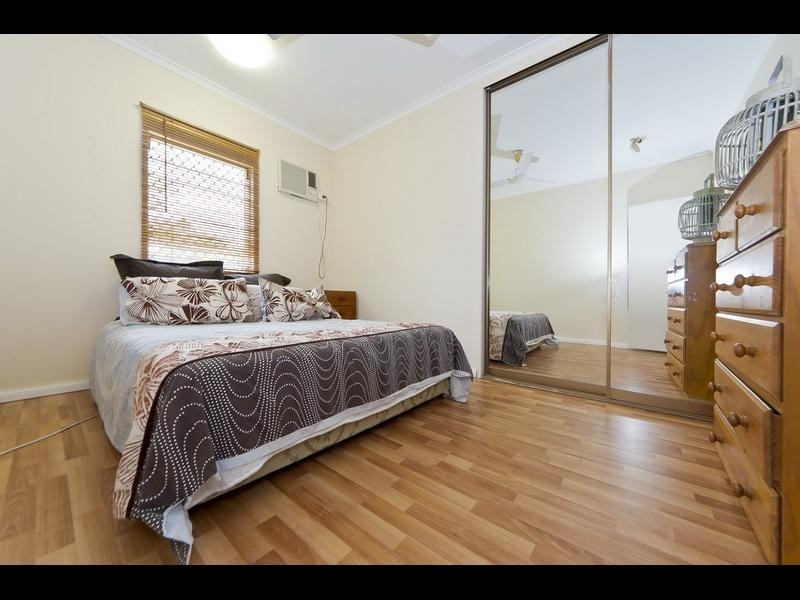17 Augustus Street, Mooroobool QLD 4870