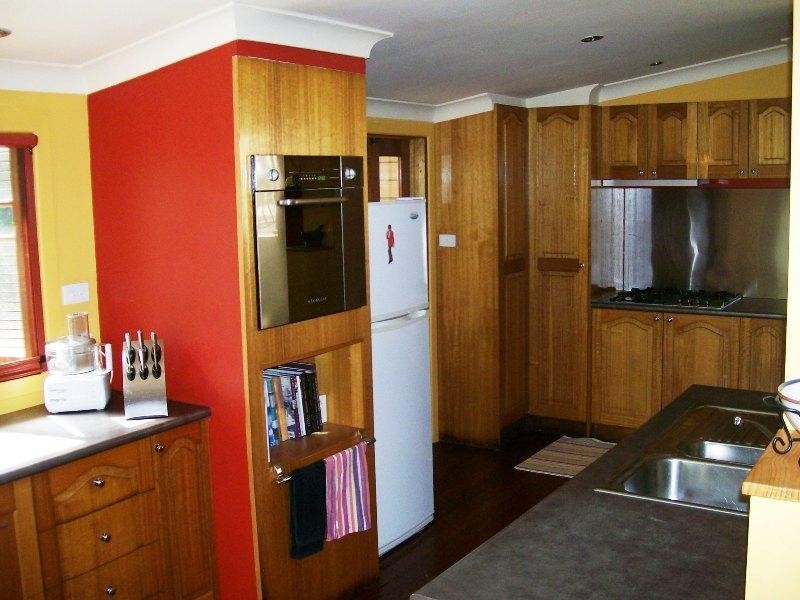 200 Woodward Street, Whitfield QLD 4870