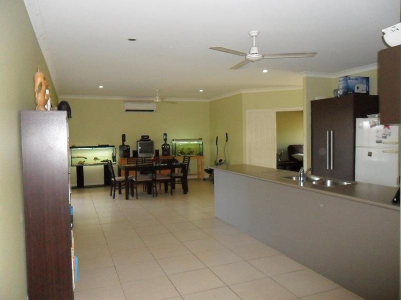 14 Milko Close, Brinsmead QLD 4870