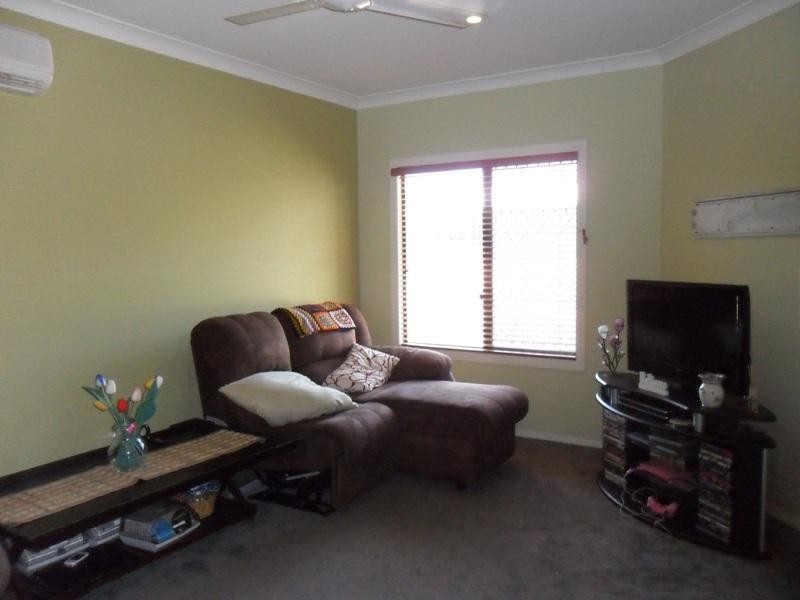 14 Milko Close, Brinsmead QLD 4870