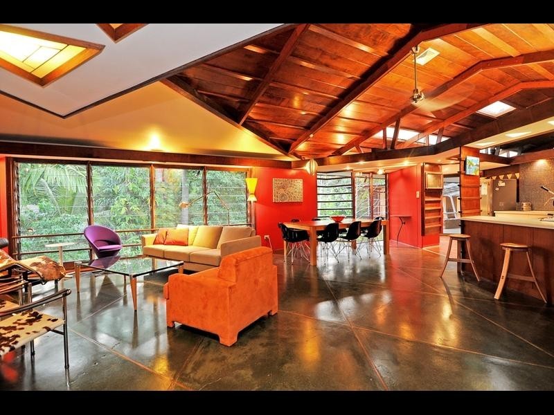 5 Mullins Street, Whitfield QLD 4870