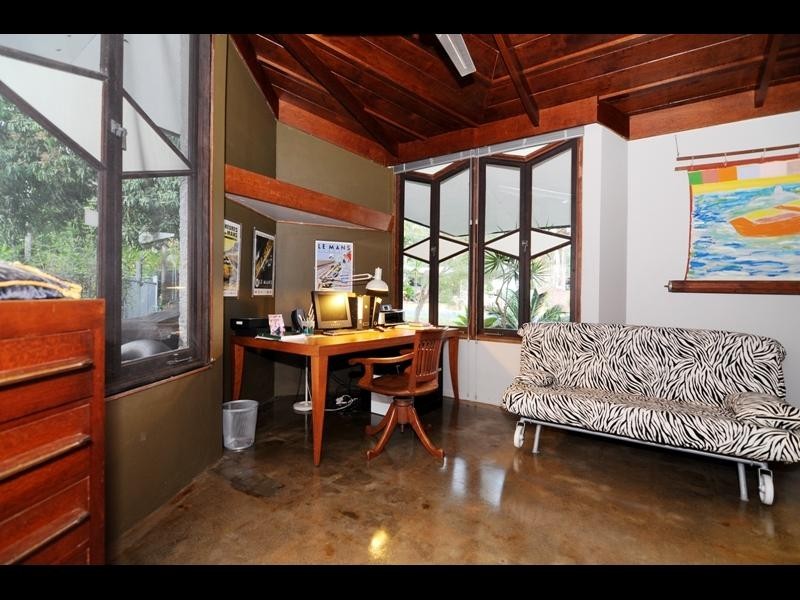 5 Mullins Street, Whitfield QLD 4870