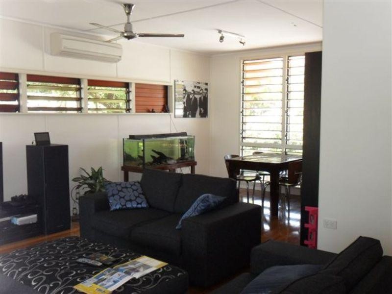 210 Greenslopes Street, Edge Hill QLD 4870