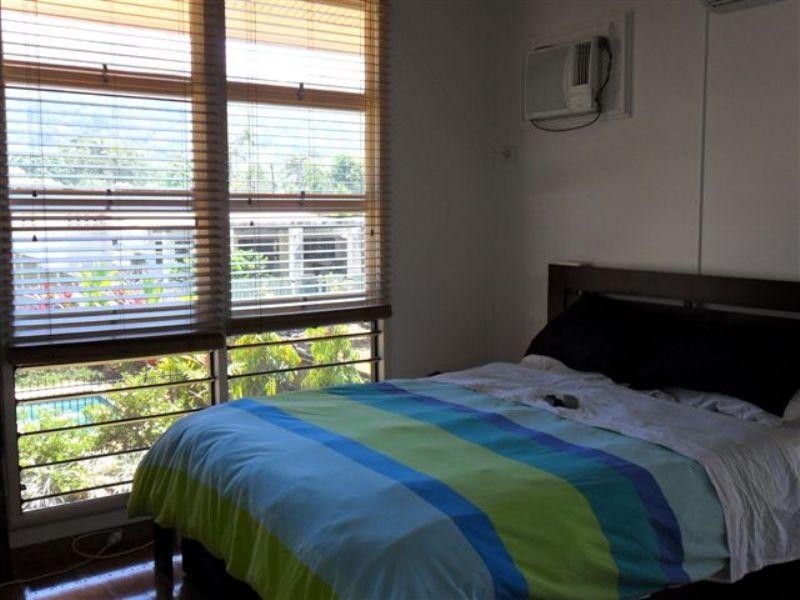210 Greenslopes Street, Edge Hill QLD 4870