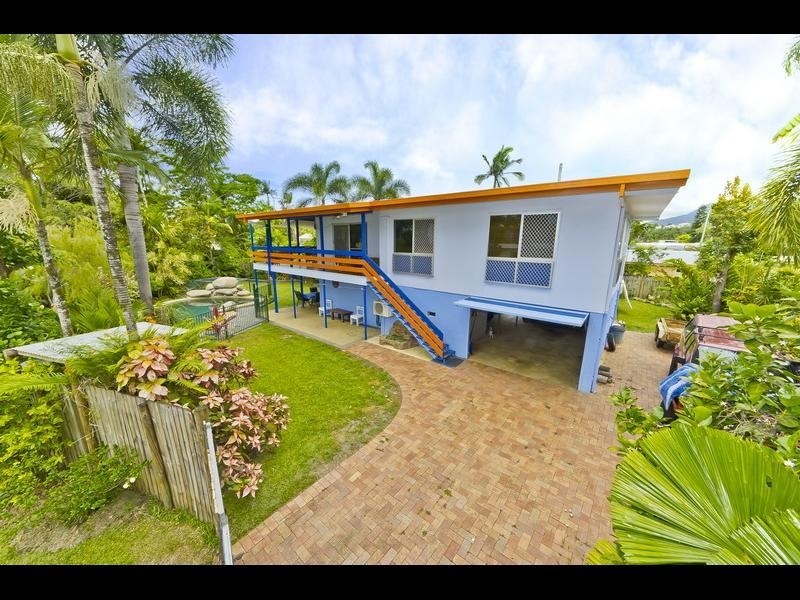 5 Mills Close, Manoora QLD 4870