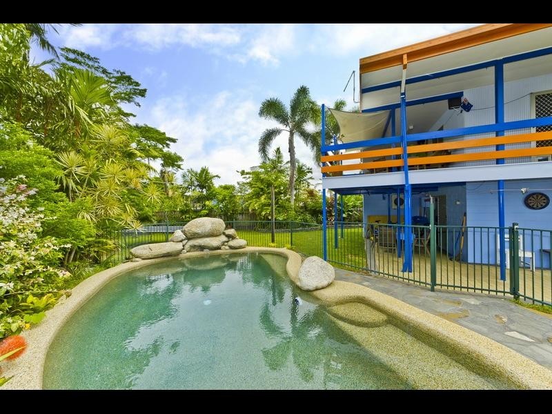 5 Mills Close, Manoora QLD 4870