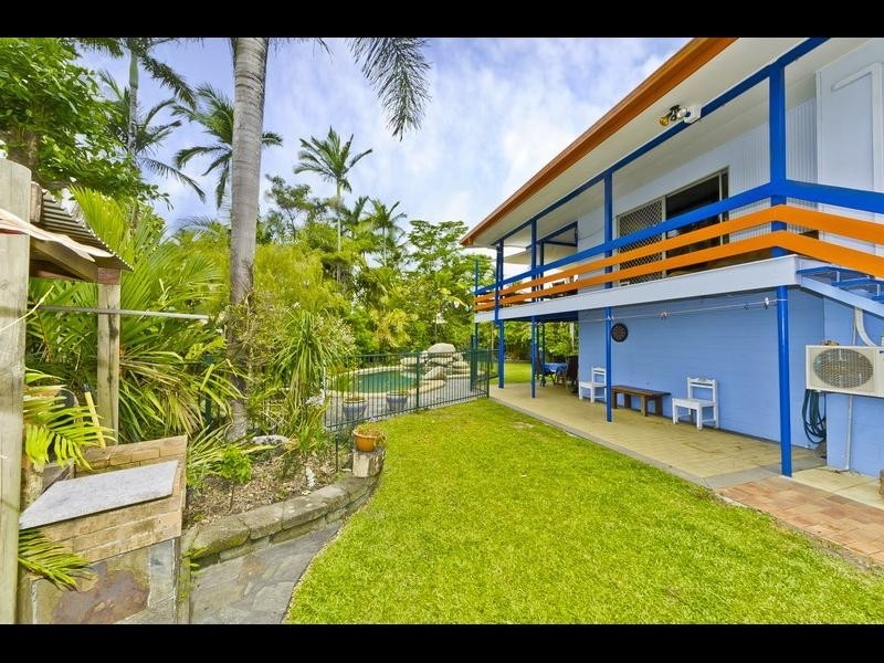 5 Mills Close, Manoora QLD 4870