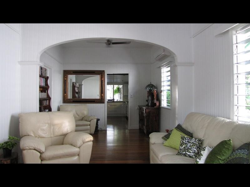 360 Draper Street, Parramatta Park QLD 4870