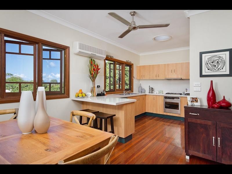 7 Hillside Close, Aeroglen QLD 4870