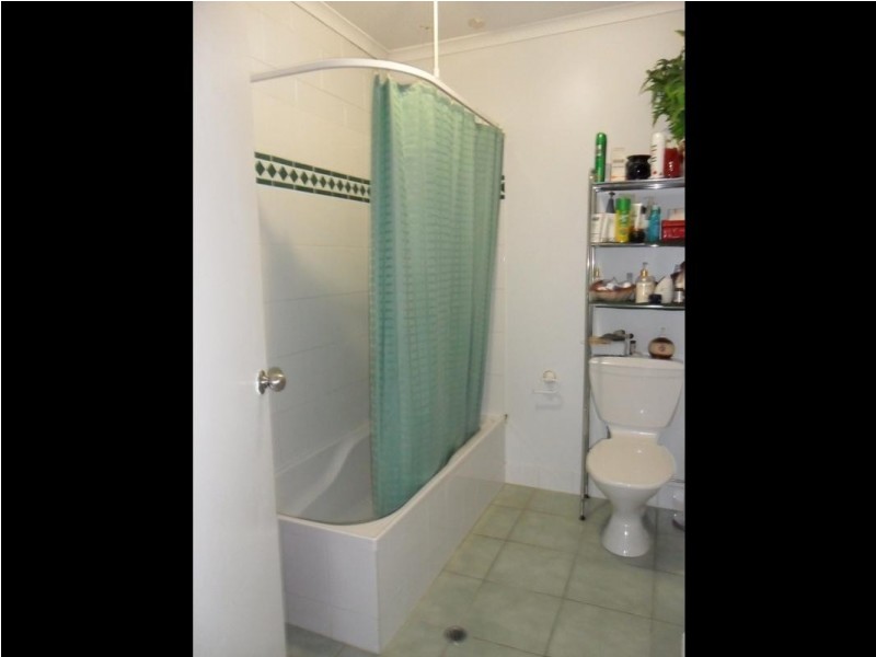 7/8 Short Street, Redlynch QLD 4870