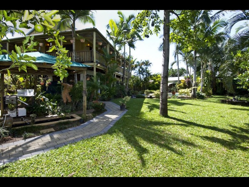 11 Margo Street, Yorkeys Knob QLD 4878