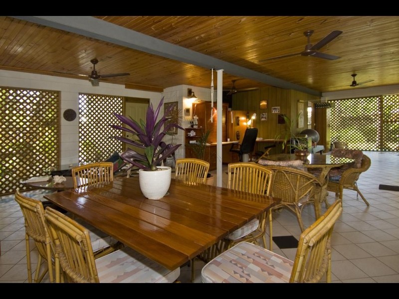 11 Margo Street, Yorkeys Knob QLD 4878