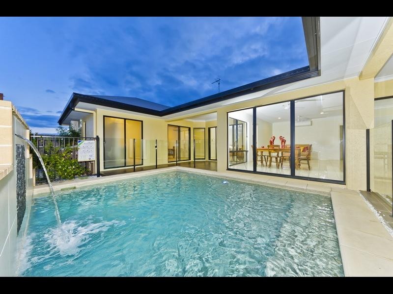 113 Fitzmaurice Drive, Bentley Park QLD 4869