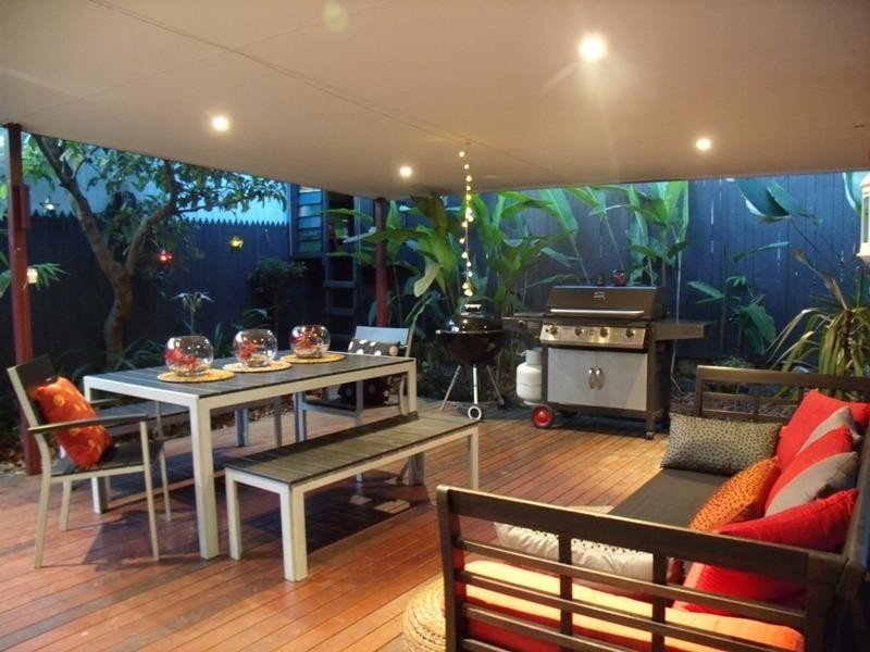 307 Pease Street, Edge Hill QLD 4870