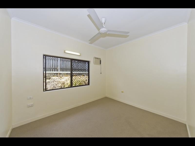 3 Brett Street, Mooroobool QLD 4870