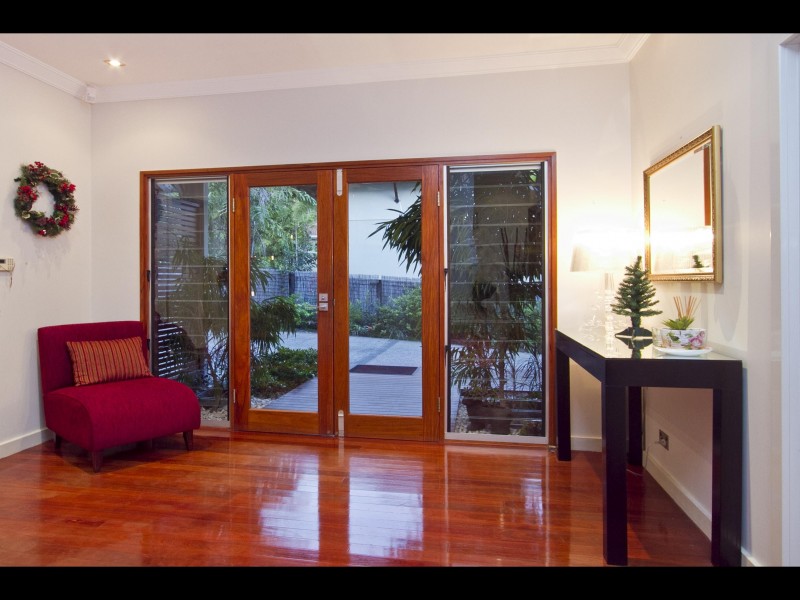 2 Queenley Close, Edge Hill QLD 4870