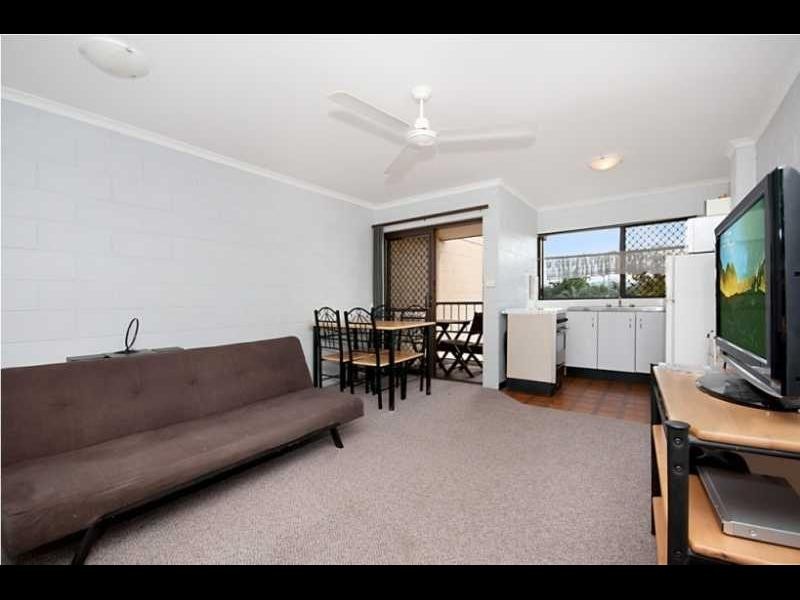 44/6 Hector Close, Westcourt QLD 4870