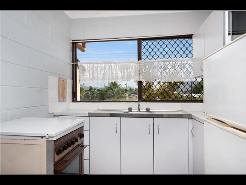 44/6 Hector Close, Westcourt QLD 4870