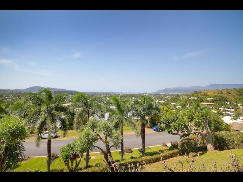 23 Gouldian Street, Bayview Heights QLD 4868