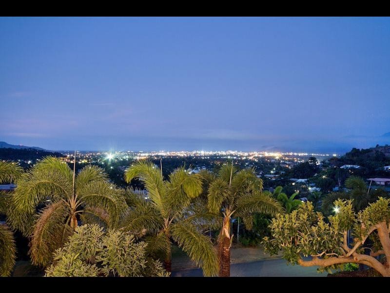 23 Gouldian Street, Bayview Heights QLD 4868