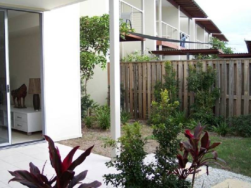 8 Beach Houses, Kamala Crescent, Casuarina NSW 2487