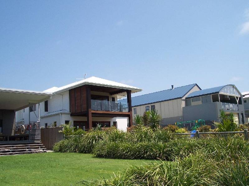 8 Hyndes Lane, Casuarina NSW 2487